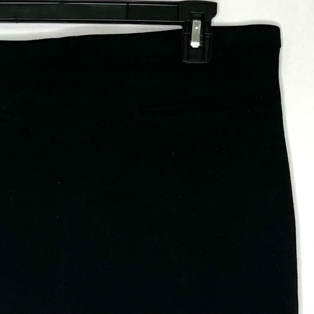 🔥 Le Lis Blanc Black Skirt sz 40